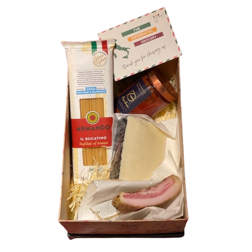 Gift Box, Christmas gift, Italian food, Italian gift, Luxury food, Specialties, Vermouth, Organic wine, Champagne, Christmas, Special dinner, Gift idea, Italian hamper, gift hamper, foodie gift, food, Cooking box, recipe box, gino d'acampo, carbonara pasta, famous italian pasta, guanciale, pecorino, bucatini Amatriciana box, Rapigrano, Gragnano